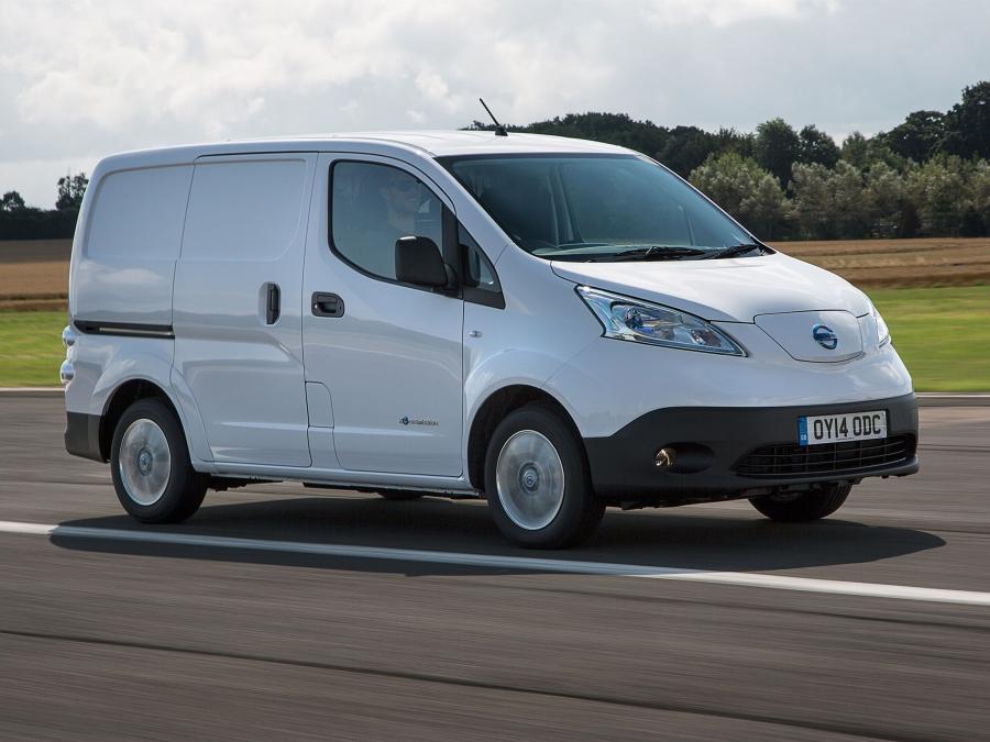  Nissan e-NV200 Van 2014 года  (UK) (фото 20 из 30)